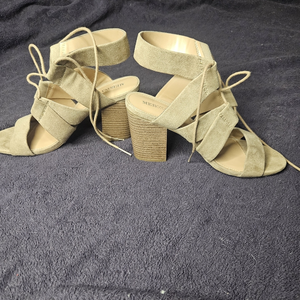 Merona Nude Laceup Heels Size 8.5